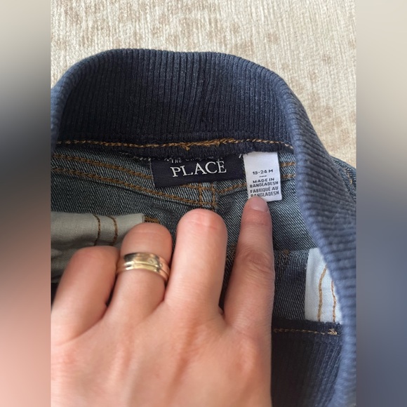 Jean Shorts - Picture 2 of 8